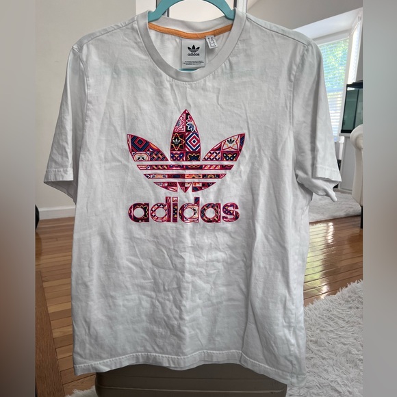 Shirt - Picture 1 of 1